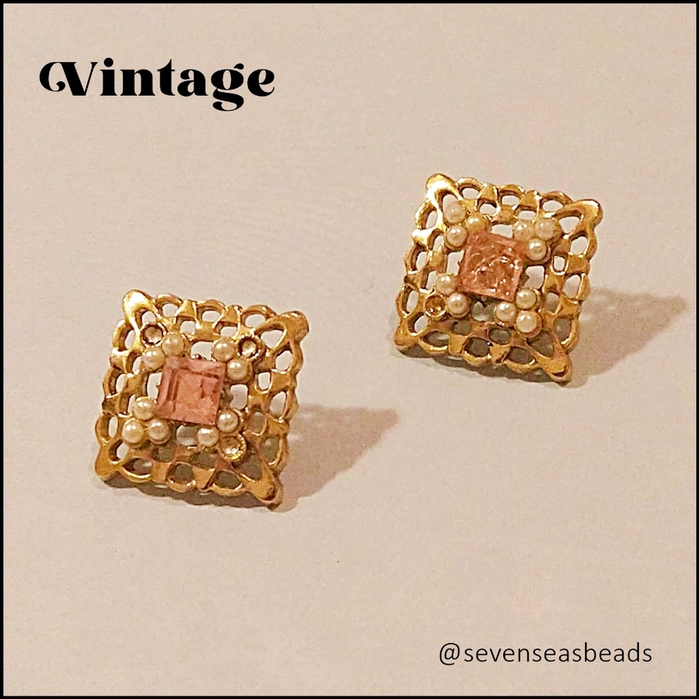 💘Vintage Filigree Post Earrings